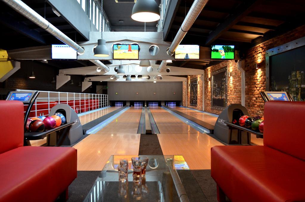 Hotel Malinowski Business Gliwice Bagian luar foto