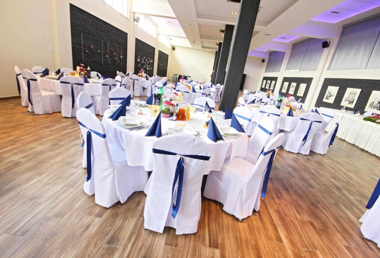 Hotel Malinowski Business Gliwice Bagian luar foto