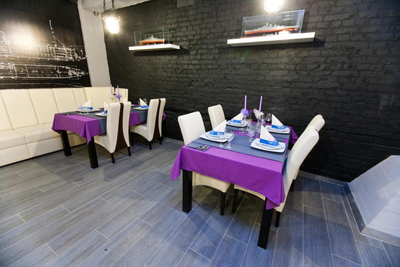 Hotel Malinowski Business Gliwice Bagian luar foto