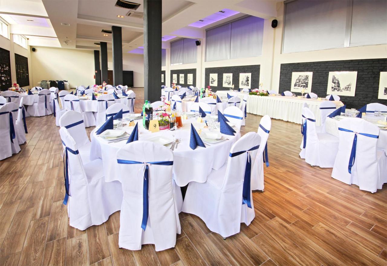 Hotel Malinowski Business Gliwice Bagian luar foto