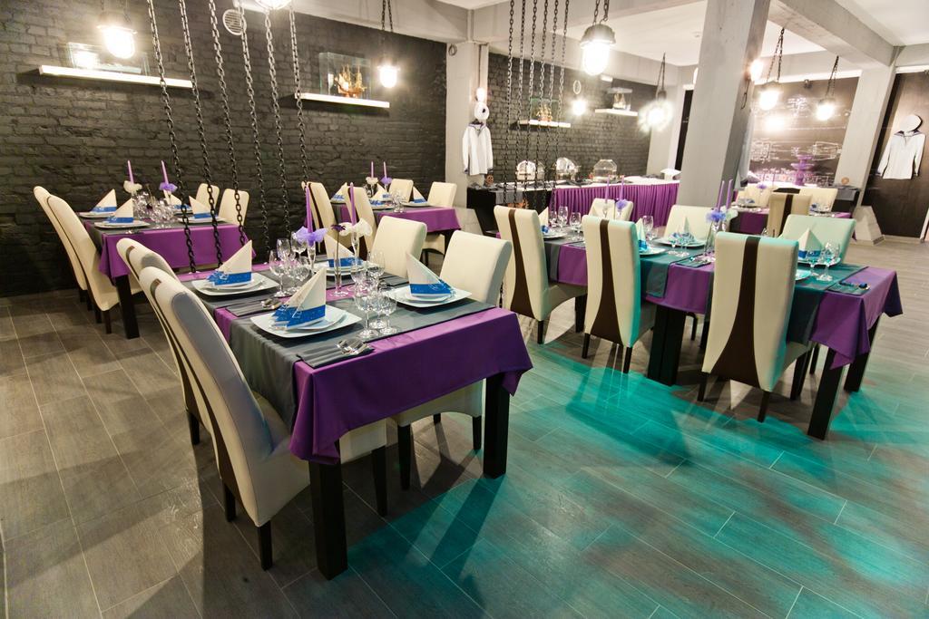Hotel Malinowski Business Gliwice Bagian luar foto
